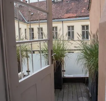 La Dolce Vita Rynek 24H Self Check -In Apartment *